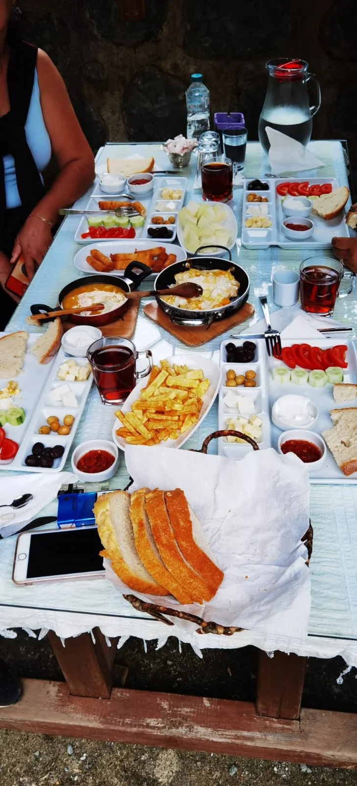 Organic breakfast for Artvin family holiday
