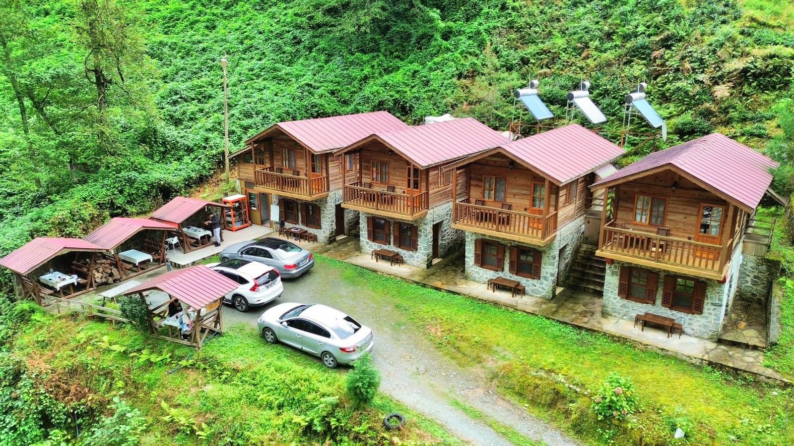 Kamilet Valley - best area for Hopa hotels stay